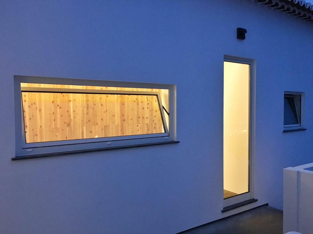 Casa Do Pisao - Cosy And Modern Two-Bedroom Townhouse Angra do Heroismo Exterior photo
